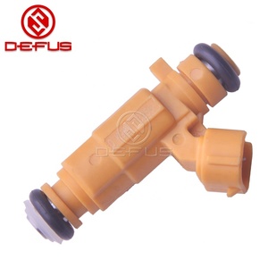 Inyector de Combustible DEFUS Diseñado para una Larga Vida Útil, OEM 9260930010/0K9BV13250 para KIA Sedona <span class=keywords><strong>Carnival</strong></span> 1999-2005, Motor 2.5 <span class=keywords><strong>V6</strong></span> - Product Image 1