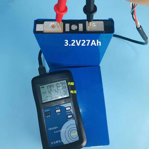 Batterie Prismatic Lifepo4 3.2V Cellule 27Ah 30Ah 50Ah Lithium Fer Phosphate CE Bleu GX pour Fauteuils Roulants Prix Cellule Sodium-Ion - Product Image 5