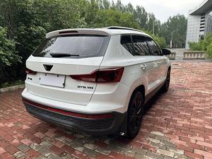 Volkswagen <span class=keywords><strong>Jetta</strong></span> VS5 SUV Usado de Alta Calidad, Auto de Gasolina de <span class=keywords><strong>Segunda</strong></span> <span class=keywords><strong>Mano</strong></span>, Precio Económico, 6AT para Conducción Urbana, Venta al Por Mayor - Product Image 4