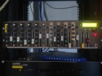 Console de mixage audio analogique 12 canaux à montage en rack, 256 effets DSP, enregistrement et lecture USB pour système de sonorisation de scène et de conférence