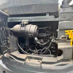 Mini-excavatrice KOMATSU PC55MR d'occasion, 90% neuve, peinture d'origine, à vendre - Product Image 3