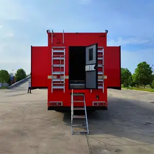 Sinotruk 8x4 caminhão de cozinha móvel Caminhão de cozinha móvel Caminhão de comida ao ar livre Carro de jantar para conferências