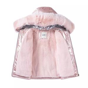 Piumino Invernale per Bambini con Cappuccio Effetto Arcobaleno Riflettente Tie-Dye Brillante e Colorato per Ragazze e Ragazzi - Product Image 4