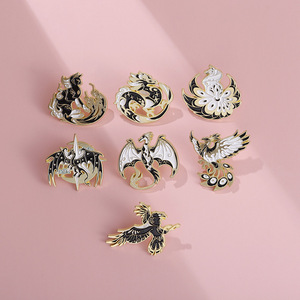 Custom Cartoon Dinosaur Flying Dragon Engraved for Lapel Pin Handmade Metal Crafts Gift Gold Plated Nickel Zinc Alloy Christmas