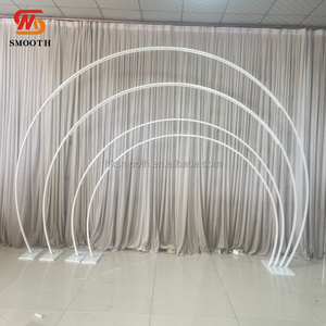 ฉากหลังงานแต่งงาน ดีไซน์ใหม่ สวยงาม โดดเด่น โครงเหล็กวงกลมสีขาว พร้อมไฟ LED - Product Image 3