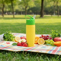 Bouteille d'eau en silicone 500 ml en forme de maïs pour enfants, vente en gros d'usine, pour sports de plein air et camping, à boire directement et avec paille
