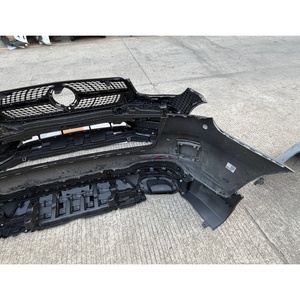 Pare-chocs avant/arrière Mercedes-Benz <span class=keywords><strong>GLC</strong></span> 253 M Sport avec kit de lèvres en plastique pour GLC260L/GLC300L 2021-<span class=keywords><strong>2023</strong></span> d'origine d'occasion - Product Image 4
