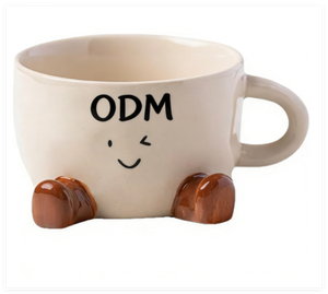 Tasse en céramique de style Little Red Book, couleur sous-glaçure, super mignonne, tasse à café ou à eau de niche, cadeau - Product Image 1