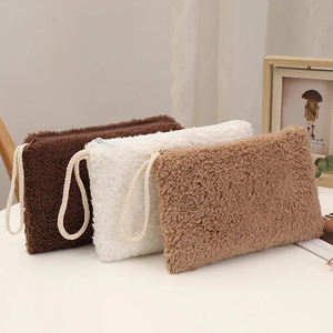 Sac à langer en fourrure Teddy, design <span class=keywords><strong>jeune</strong></span>, produit phare, vente directe usine, pour <span class=keywords><strong>maman</strong></span> et <span class=keywords><strong>jeune</strong></span> <span class=keywords><strong>maman</strong></span>, en nouveaux matériaux, bon prix - Product Image 6