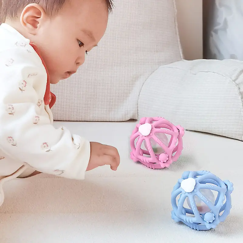 Mainan anak-anak makanan kelas silikon bayi Stereo mainan kerincingan Teether sensorik mainan gigi untuk bayi