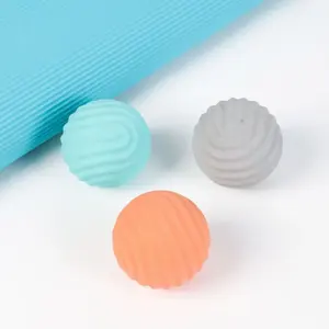 Dog Toy Bite Resistant Solid Training Ball Large Dog Molar Elastic Rubber Ball Teddy Golden Retriever Pet Supplies