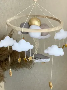 トレンド製品新着フェルトベビーモバイル小売カスタム回転ソフトベビーモバイルフェルトクジラと雲 - Product Image 3