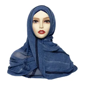 Designers Fashion Ladies Viscose Cotton Hijab Musulman Glitter Stripes Knit Bandana Scarf Tassel Head Wraps For Muslim Women
