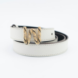 Cinturón de Cuero Blanco Granulado para Mujer con Hebilla de Estrás Dorado Trenzado - Product Image 5