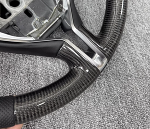 Volante Deportivo de Fibra de Carbono Estilo D de Alta Calidad YLC a Precios de Fábrica para <span class=keywords><strong>Maserati</strong></span> Levante Ghibli Quattroporte 2010-2025 - Product Image 2