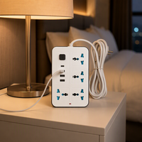 Multiprise transfrontalière la plus vendue en matériau PP, avec câble de 3 m, 6 prises et ports USB, pour usage domestique et professionnel