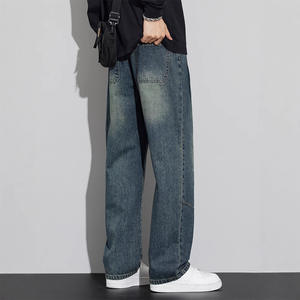 Light Blue <strong>Jeans</strong> Feature <strong>an</strong> <strong>Elastic</strong> <strong>Waistband</strong> Design, Straight-leg Silhouette, and a Minimalist, Versatile Style. - Product Image 2