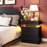 Table de chevet en bois noir OEM avec deux tiroirs, station de charge sans fil, ports USB, lumière LED et étagère ouverte