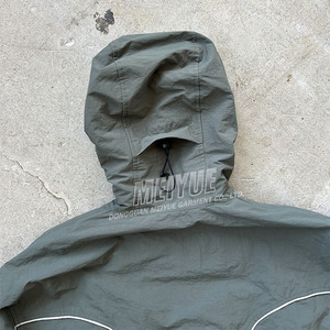 Custom Lightweight Polyester Outdoor Windbreaker <strong>Jacket</strong> Zip Up 3m Reflective Windbreaker Nylon Windproof <strong>Jacket</strong>