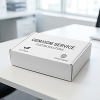 Boîte cadeau personnalisée avec poignée blanche pour vêtements pour animaux de compagnie, emballage haut de gamme imprimé avec logo, vente en gros avec poignées en ruban, OEM