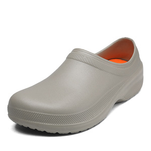 Wholesale Summer Lightweight EVA Platform Thick <b>Soled</b> <b>Soft</b> Anti-Slip Open Toe Bathroom Outdoor Men Slippers - Product Image 4