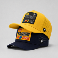Casquette de Baseball Blanche Personnalisée 5 Panneaux avec Logo Écusson en Caoutchouc, Imperméable, Découpe Laser, Trous Percés Perforés, Casquette de Sport Camionneur