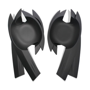 ผู้ผลิตมืออาชีพ รับผลิตอุปกรณ์ตกแต่งรถยนต์ ชิ้นส่วนคาร์บอนสำหรับรถยนต์ ชุดแต่งตัวถังรถยนต์ สำหรับ ISUZU D-MAX ปี 2020 ขึ้นไป - Product Image 4