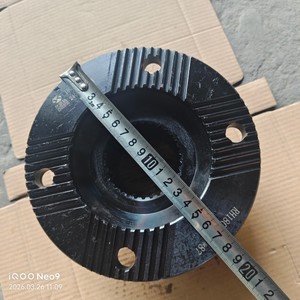 Nuevo Brida Diferencial de Acero WOPU 180mm 4 Orificios 31 Estrías 87mm para Sinotruk North Beiben - Product Image 4