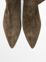 Chaussures pour femmes 2024 automne et hiver nouvelles bottes à talons bas personnalisées en cuir marron