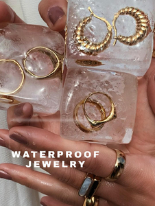 ต่างหู HOVANCI รูปหัวใจแบบกลวง ทำจากสแตนเลสสตีลกันน้ำ ชุบทอง 18K PVD - Product Image 6