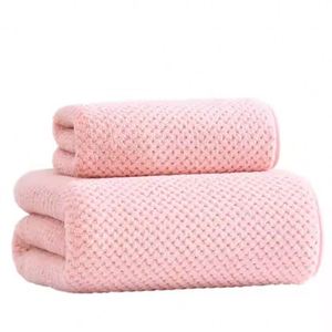 Thickened Quick-Drying Coral Velvet <b>Bath</b> Towel Adults Absorbent for Home or Beauty Salon Use - Product Image 6