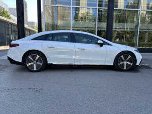 <span class=keywords><strong>Mercedes</strong></span>-Benz <span class=keywords><strong>EQS</strong></span> 2023 450+ Edición de Lujo, Vehículo Eléctrico de Energía Nueva, Bajo Kilometraje, Usado, a <span class=keywords><strong>Precio</strong></span> Económico - Product Image 4