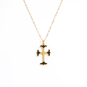 สร้อยคอจี้รูปกางเขน ชุบทอง 18K ทำจากไทเทเนียมสตีล สำหรับผู้หญิง สวมใส่ได้ทุกวัน ดีไซน์เรียบง่ายแต่ทันสมัย - Product Image 5