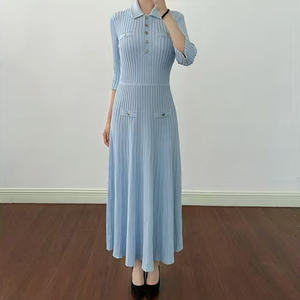 <span class=keywords><strong>Abito</strong></span> in <span class=keywords><strong>Maglia</strong></span> <span class=keywords><strong>Blu</strong></span> a Mezza Manica Lunghezza Midi per Donna - Product Image 1