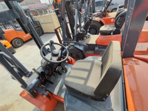 Chariot élévateur diesel CPCD30 de 3 tonnes en vente chaude, chariot élévateur Heli de haute qualité avec des camions efficaces - Product Image 3