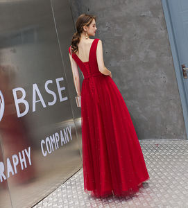 <span class=keywords><strong>Abiti</strong></span> da Damigella Lunghi 2019 Nuova Moda Senza Maniche Collo Tondo Rosso Decorato con Perle per Matrimoni e Feste Serali - Product Image 4