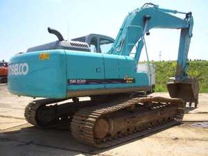 Excavatrice sur chenilles d'occasion KOBELCO SK230-6 du Japon, excavatrice sur chenilles d'occasion avec moteur Honda, pompe à engrenages fabriquée par Kobelco - Product Image 3