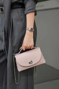 Sac à main en cuir huilé de haute qualité avec boucle, sac à bandoulière en cuir véritable de luxe léger pour femme, grande capacité, sac décontracté à porter en travers du corps - Product Image 3