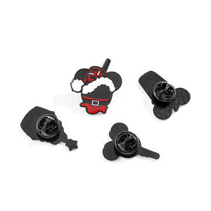 Serie de Navidad de dibujos animados para broche de <span class=keywords><strong>Mickey</strong></span> <span class=keywords><strong>Mouse</strong></span> en forma de caramelo para cabeza de <span class=keywords><strong>Mickey</strong></span> <span class=keywords><strong>Mouse</strong></span> insignia de Metal accesorio <span class=keywords><strong>llavero</strong></span> iluminado - Product Image 2