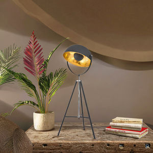 Lampe sur pied LED industrielle rétro post-moderne, trépied en fer vertical, lumière debout en métal, CRI 95, dimmable, hôtel, intérieur - Product Image 3