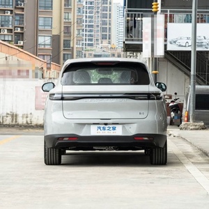 Elegante SUV Eléctrico Leapmotor B10 para Adultos, Vehículo de Nueva Energía de China, ¡Reserva Ahora! - Product Image 4