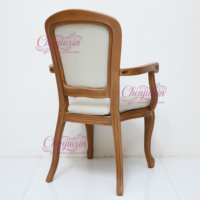 Chaise Louis en résine vintage tendance 2026 pour hôtels et événements, fauteuil de réception facile à assembler, chaise Louis en plastique pour extérieur et mariages