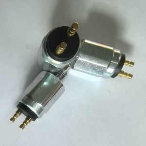 สวิตช์ไฟถอยหลังมิตซูบิชิ MC840590 12V สำหรับเปลี่ยนซ่อมรถยนต์ - Product Image 3