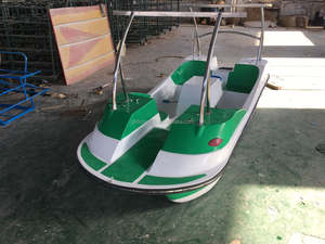 Bateau à pédales électrique <span class=keywords><strong>en</strong></span> fibre <span class=keywords><strong>de</strong></span> verre pour parc aquatique 2021, 4 personnes, bateau flottant pour la <span class=keywords><strong>pêche</strong></span> <span class=keywords><strong>en</strong></span> <span class=keywords><strong>mer</strong></span>, à vendre - Product Image 4