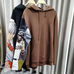 Sweat à capuche en tissu jacquard à l'effigie d'anime tendance - Product Image 2