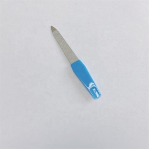 Fabricants de limes à ongles professionnelles en métal saphir de sécurité moins chères avec poignée en plastique pour les bébés. - Product Image 2