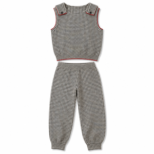 Completo Sportivo da Uomo con Logo Personalizzato, Stile Y2k Urbano, Gilet Senza Maniche a Pied-de-Poule e Pantaloni Larghi, Abbigliamento Streetwear - Product Image 6