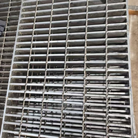 Système de drainage en caillebotis en acier galvanisé à chaud et en acier inoxydable, résistant à la corrosion et à l'eau, pour passerelles et escaliers