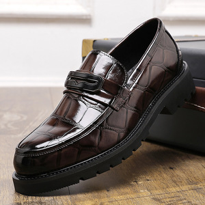 Chaussures en cuir tendance pour événements professionnels – Mocassins Penny pour hommes à bout pointu et semelle épaisse – Chaussures de mariage à la mode – Meilleures ventes - Product Image 2