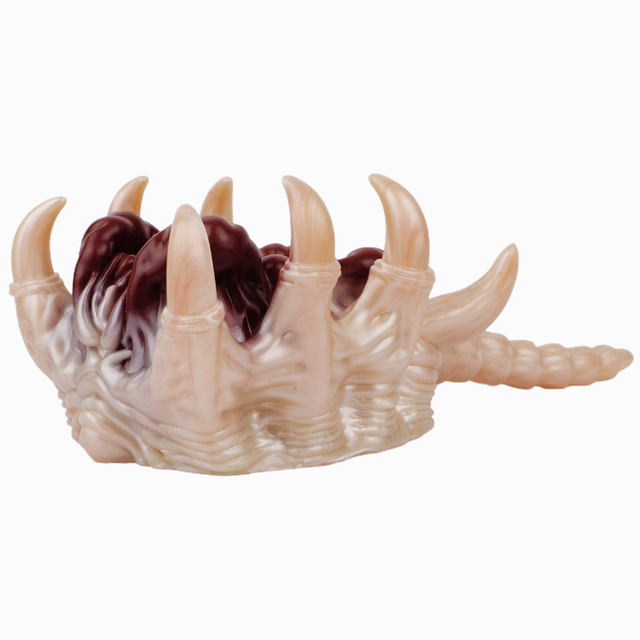 alien facehugger sex toy Why Won't Anyone Help Me in This Sex Shop? main image 1